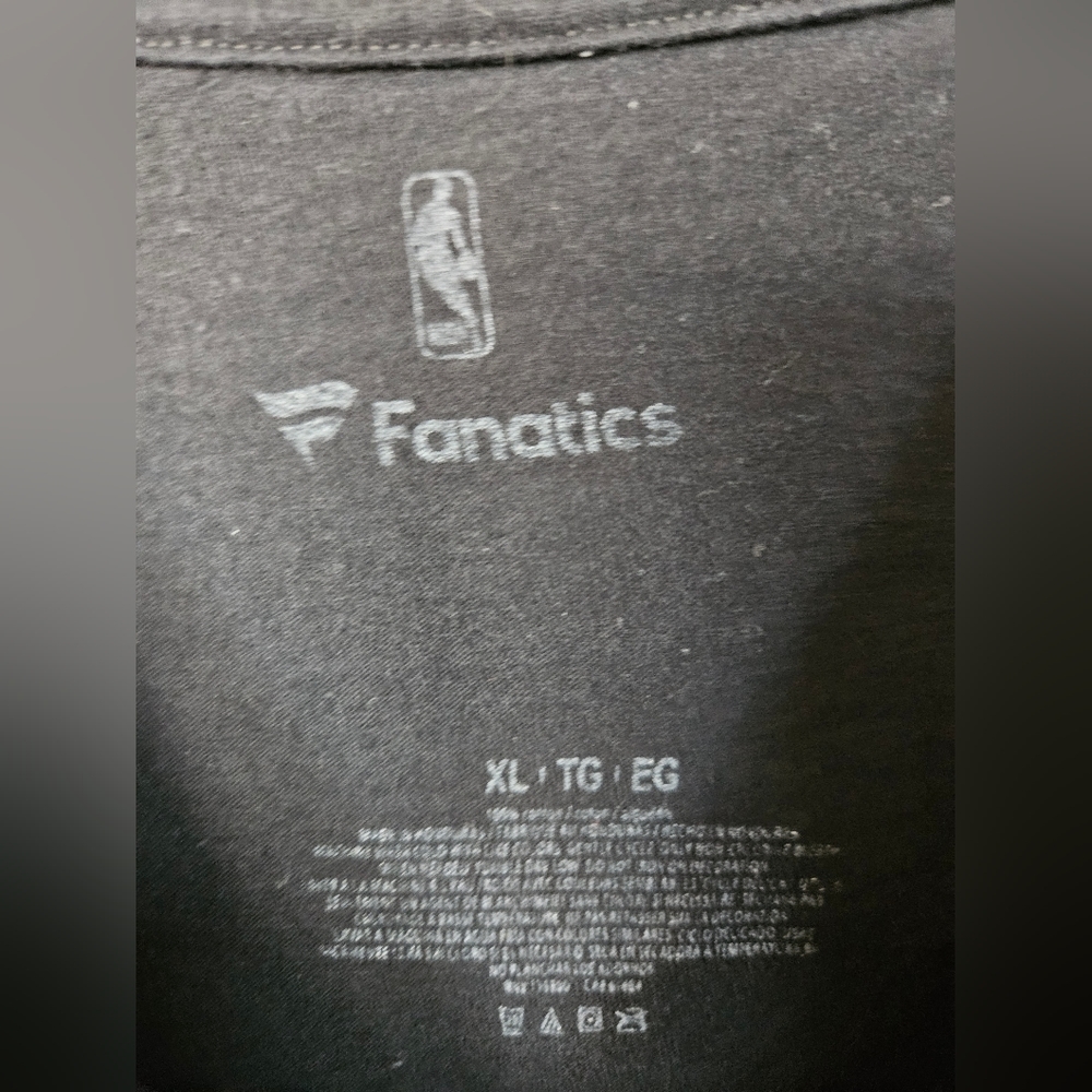 Fanatics Lakers LeBron James black tshirt size XL - Picture 2 of 5